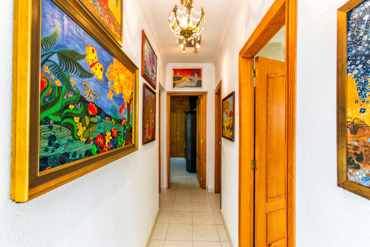 Ruime traditionele villa met zeezicht en gastenverblijf in Benissa