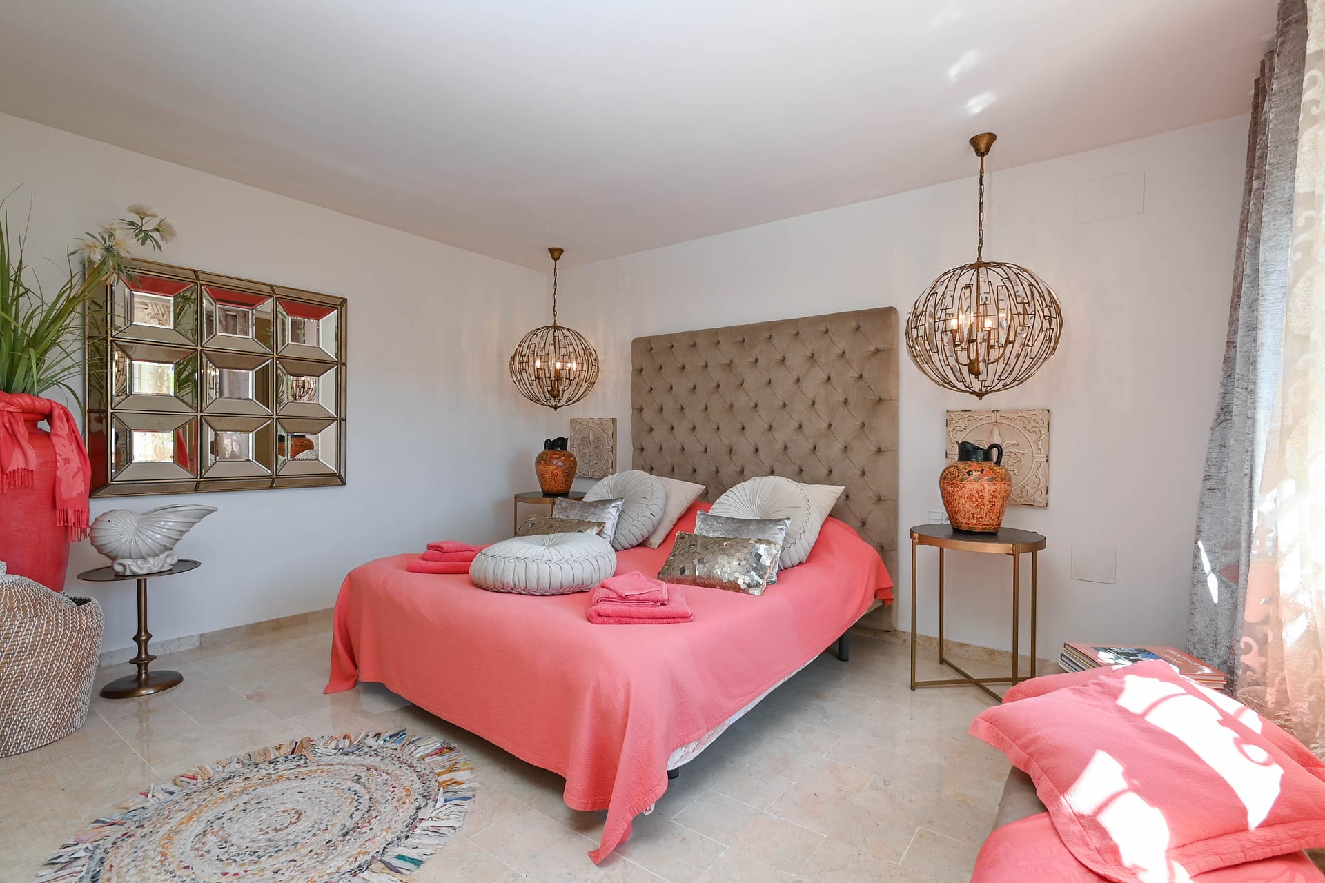 Ultieme strandvilla direct aan het strand in Moraira