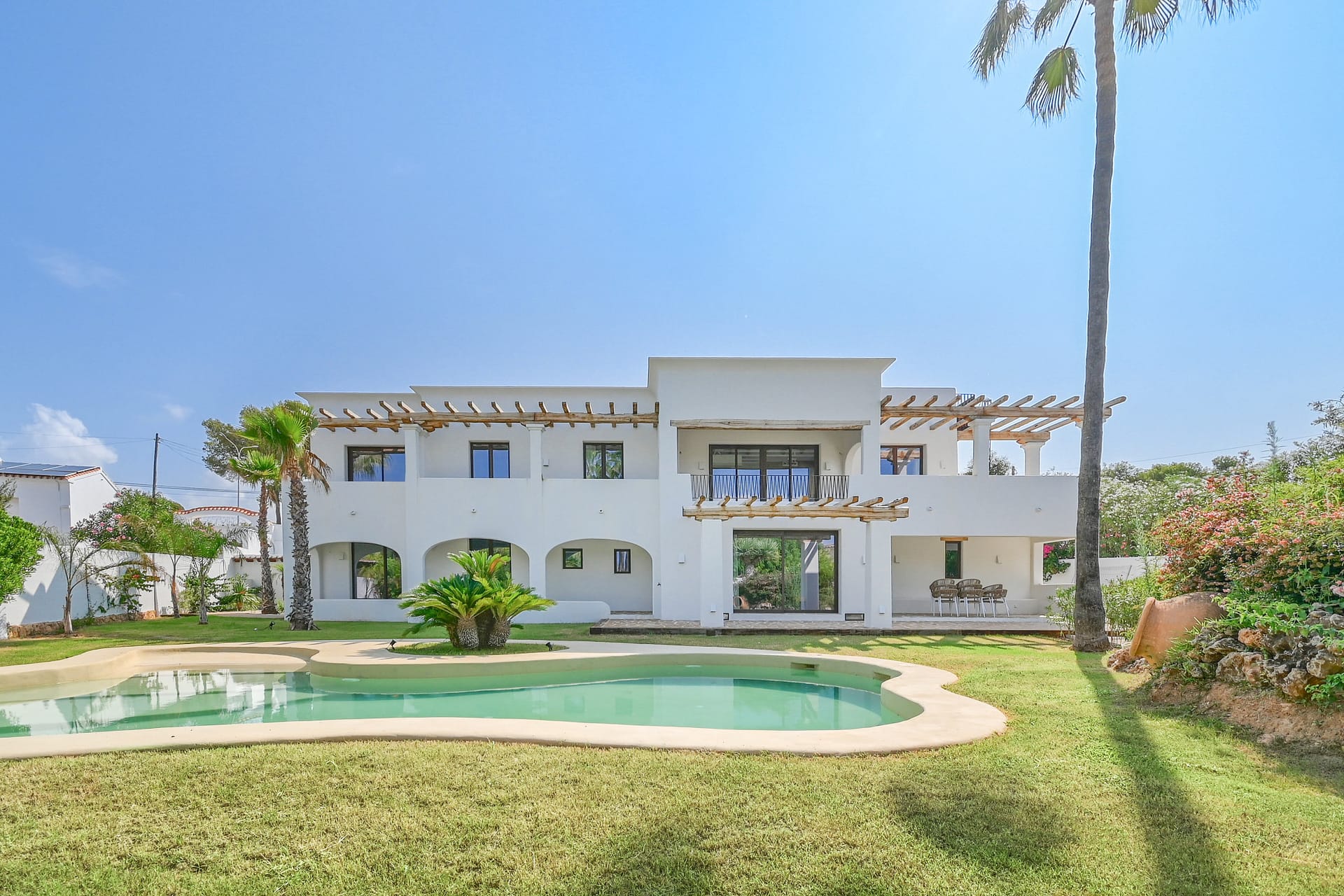 Meesterlijk gerenoveerde mediterrane villa in San Jaime – Benissa