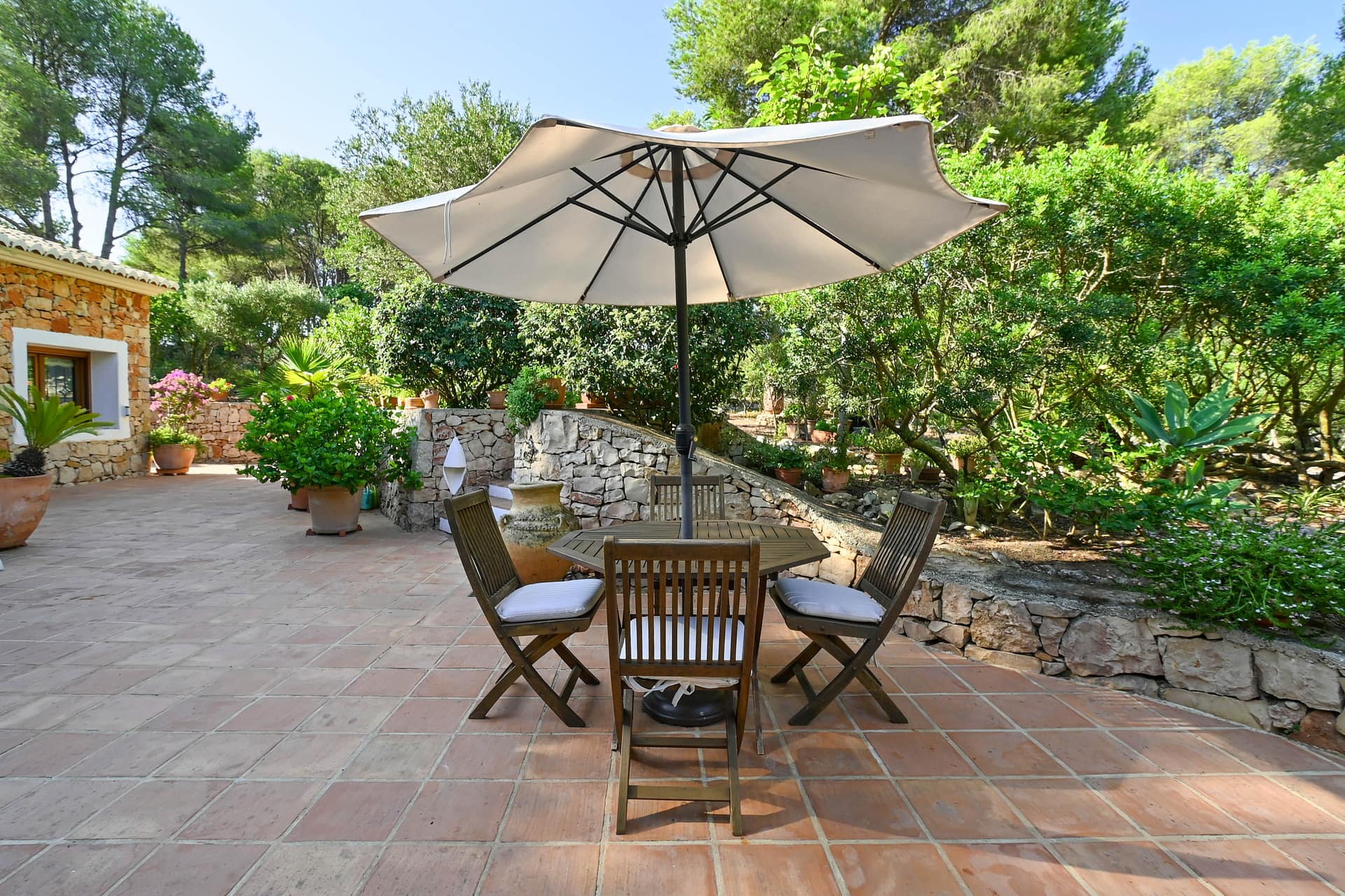 Authentieke mediterrane villa op rustige locatie in Javea