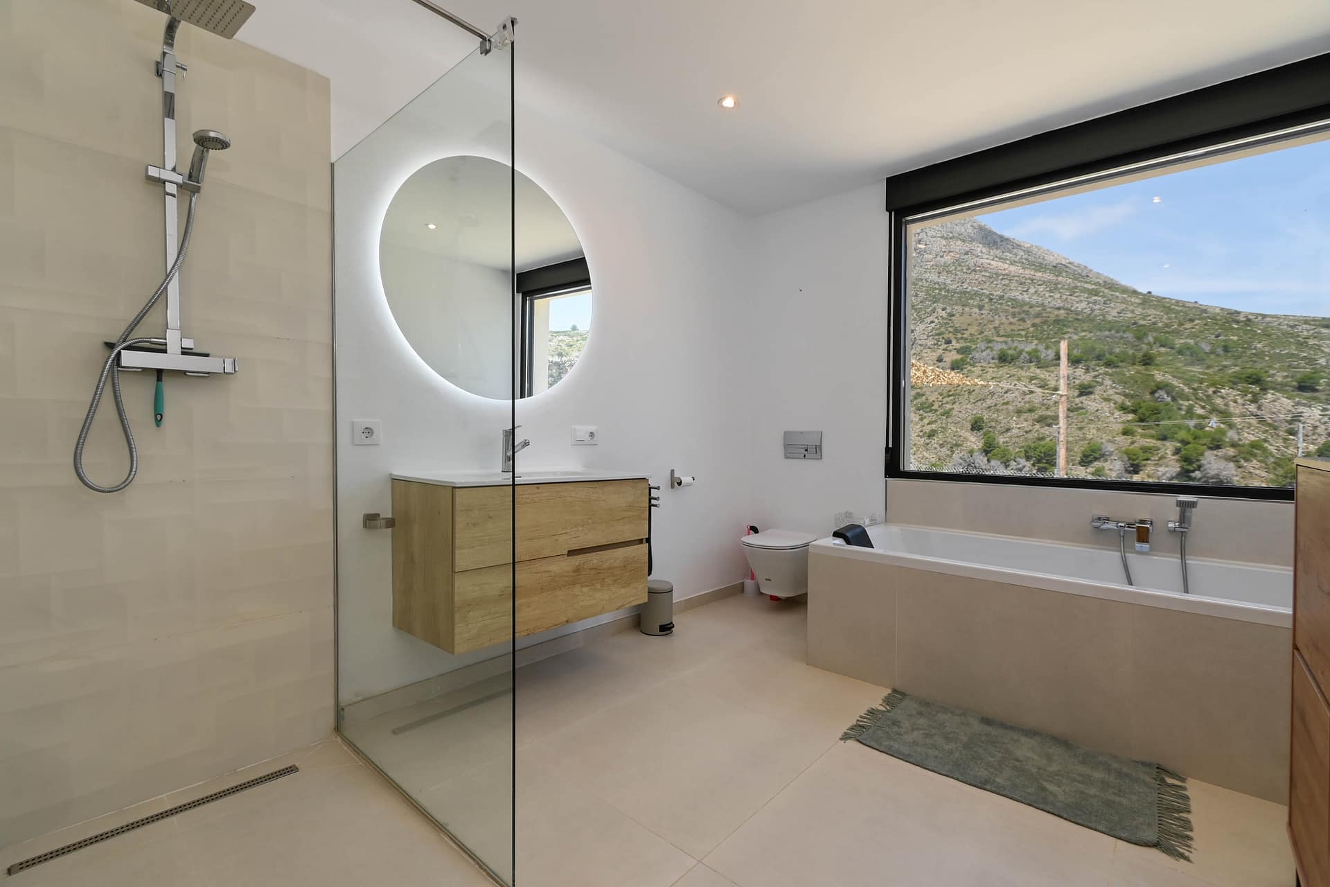 Spectaculaire mediterrane villa aan de voet van de Montgo in Javea