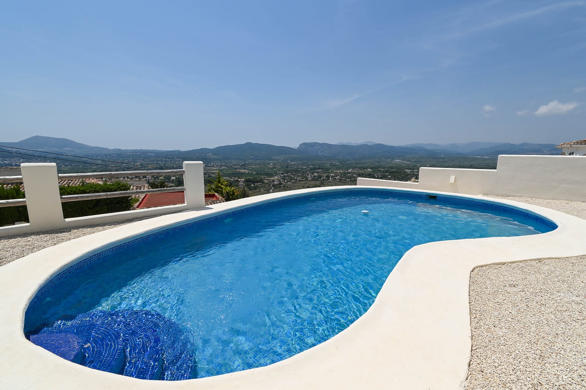 Spectaculaire mediterrane villa aan de voet van de Montgo in Javea