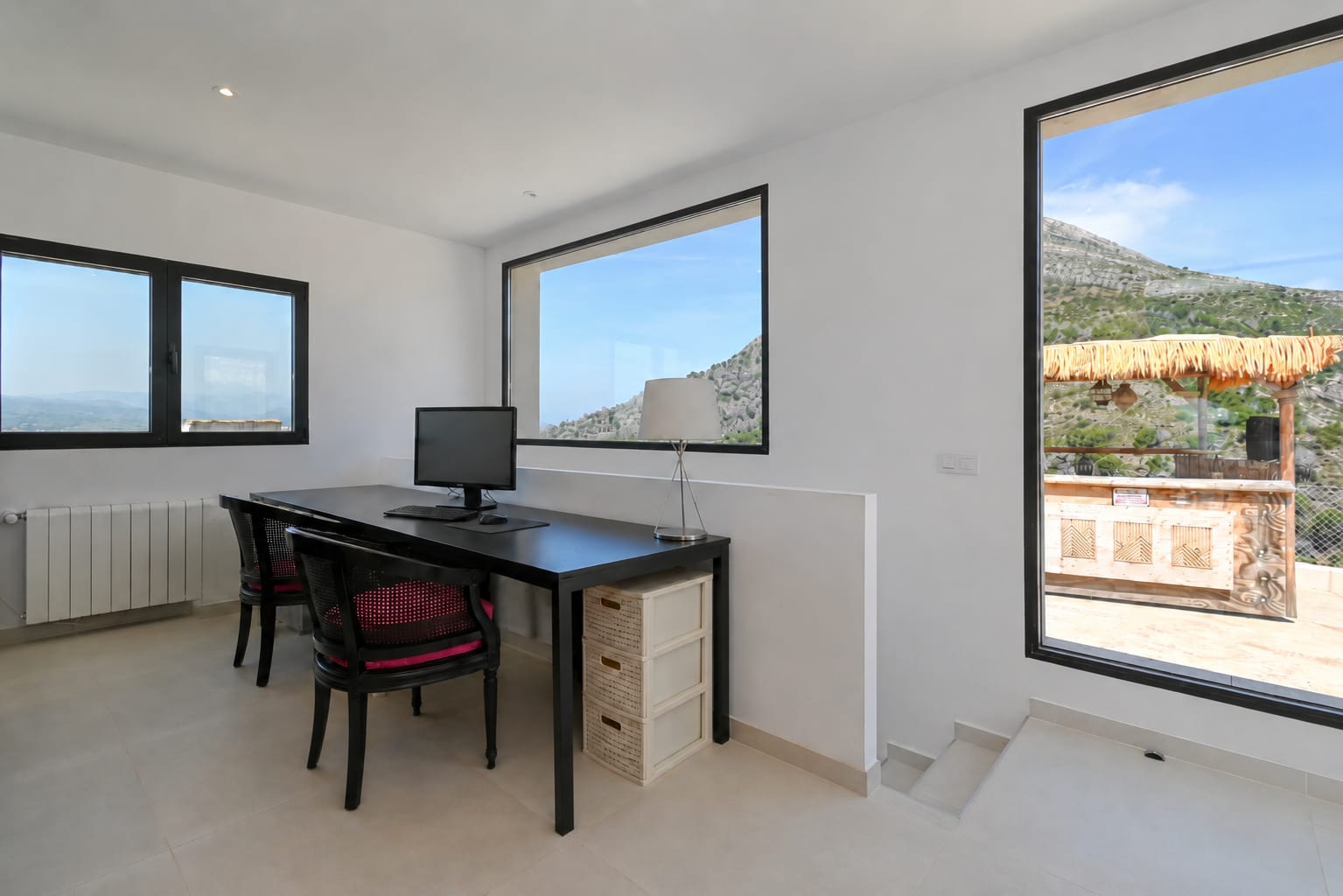 Spectaculaire mediterrane villa aan de voet van de Montgo in Javea