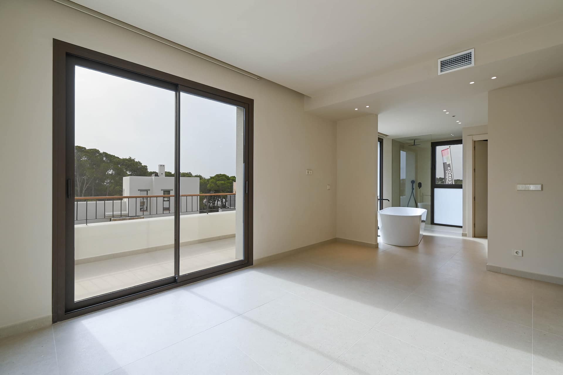 Elegante villa in afgesloten gemeenschap in Moraira