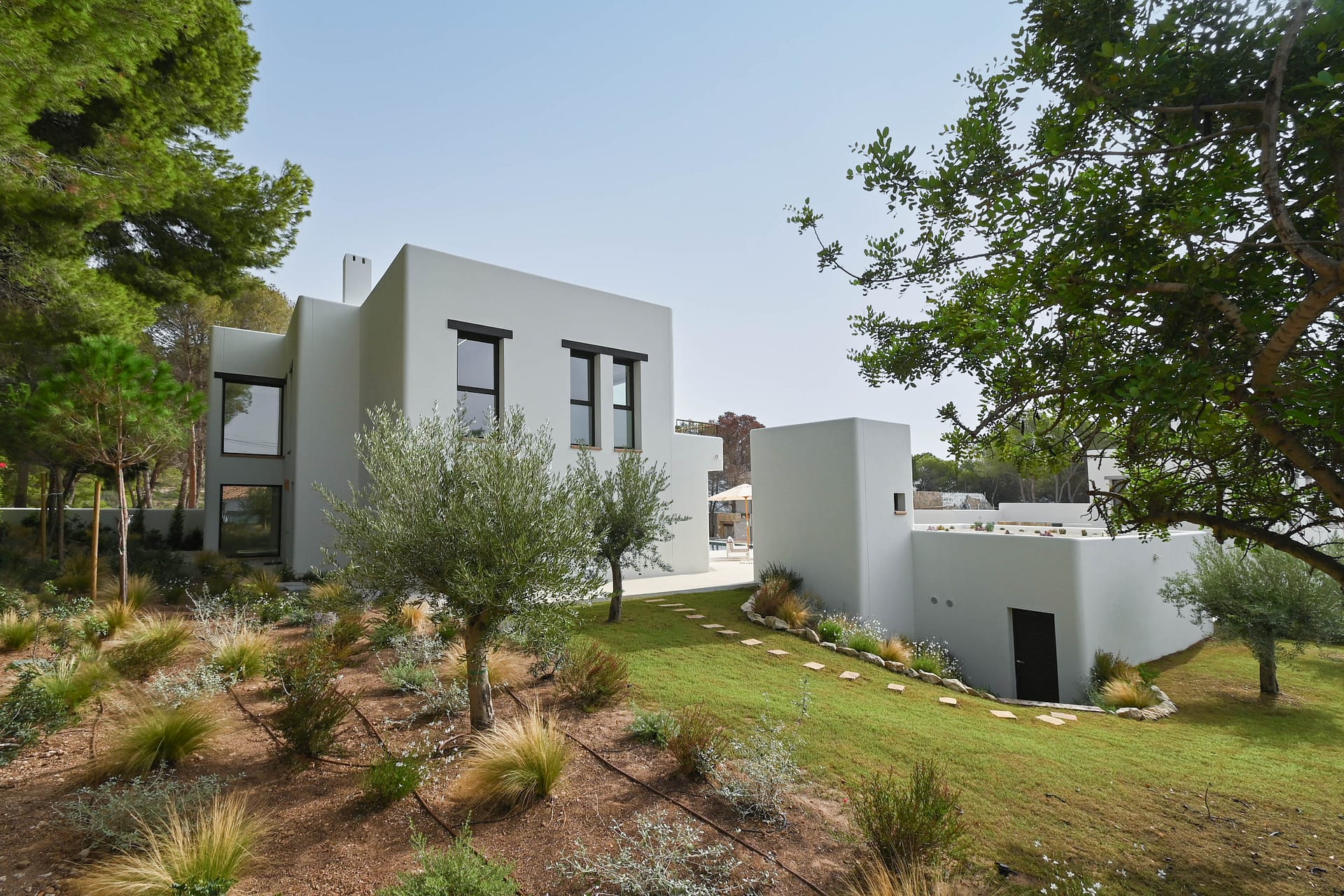 Elegante villa in afgesloten gemeenschap in Moraira