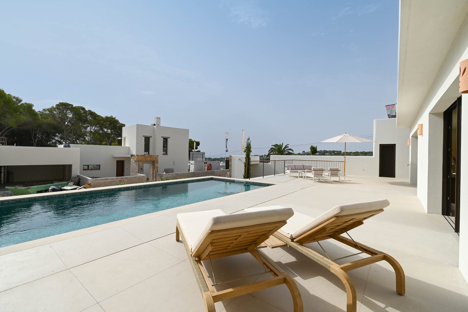 Elegante villa in afgesloten gemeenschap in Moraira