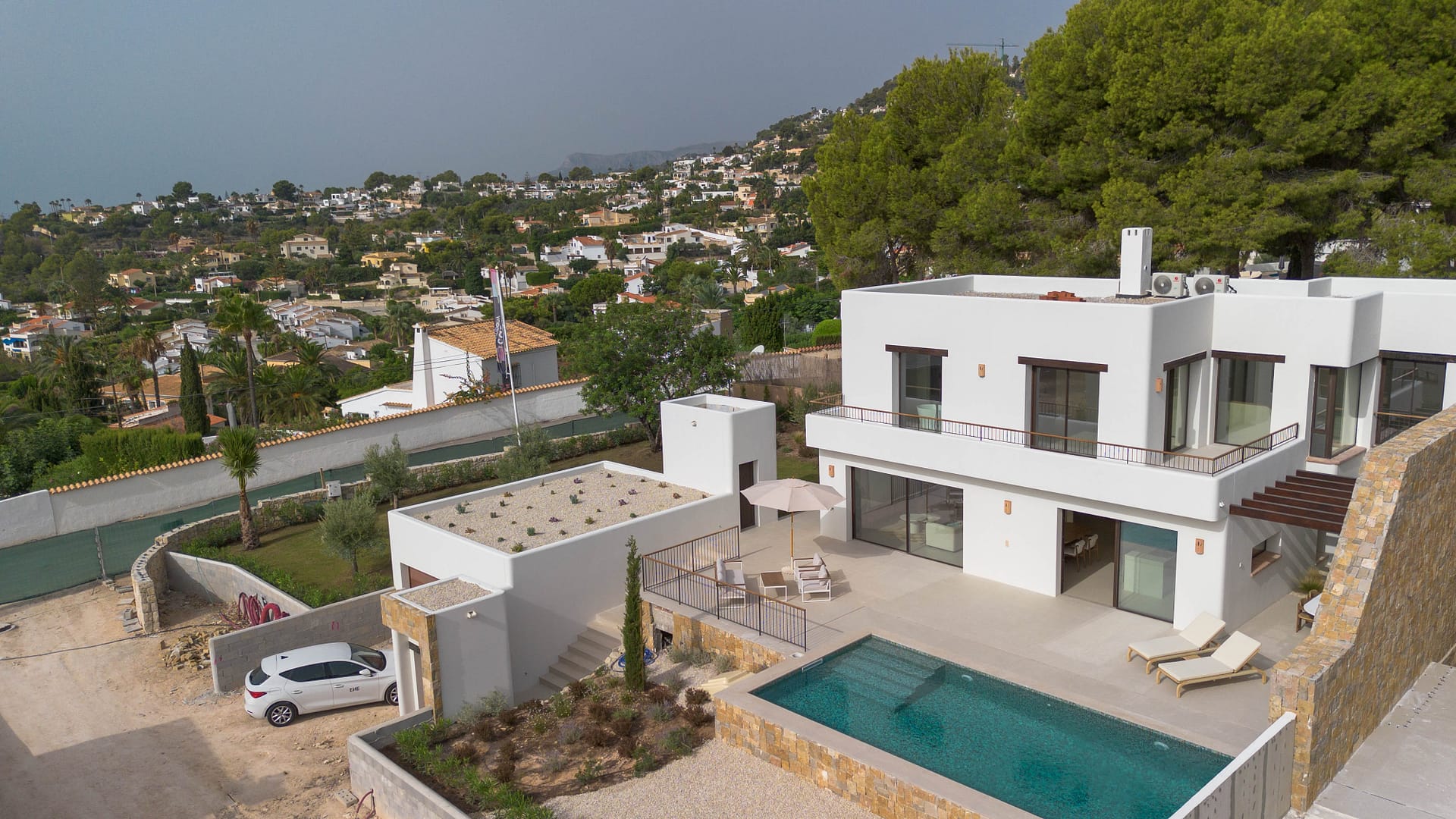 Elegante villa in afgesloten gemeenschap in Moraira