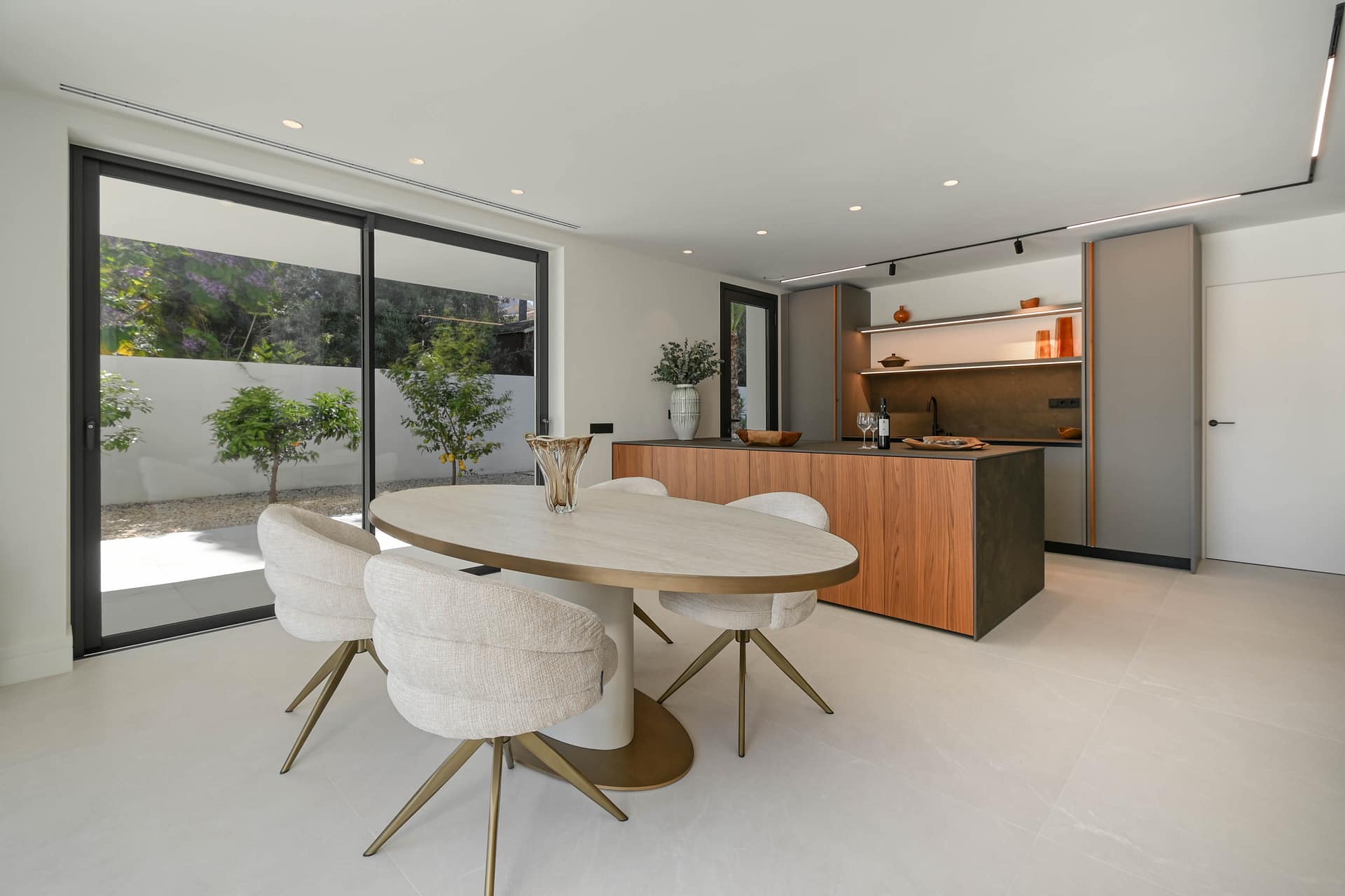 Luxe moderne villa op loopafstand centrum Moraira