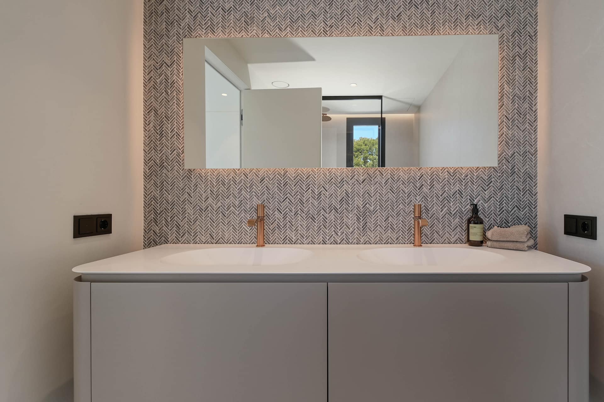 Luxe moderne villa op loopafstand centrum Moraira