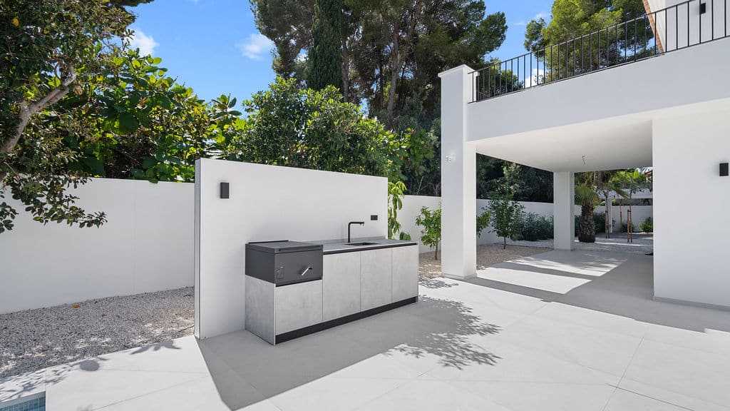 Luxe moderne villa op loopafstand centrum Moraira