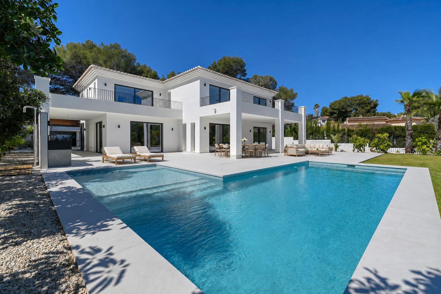 Luxe moderne villa op loopafstand centrum Moraira