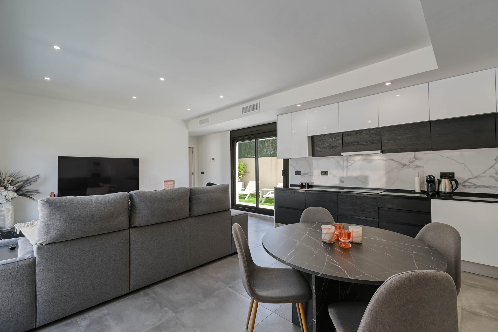 Geschakelde villa te koop in Villamartin