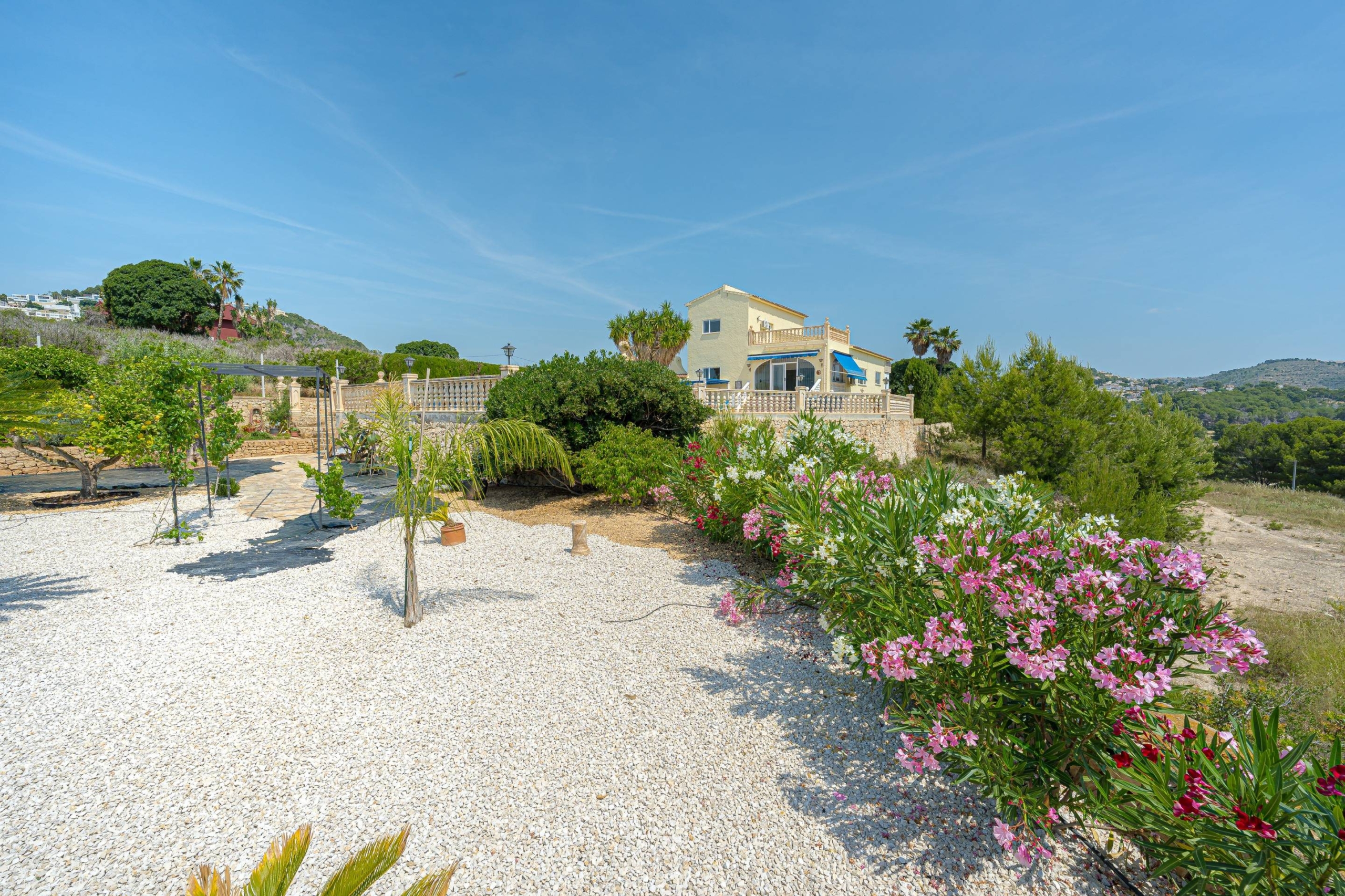 Charmante villa met privé boomgaard en zwembad in Calpe