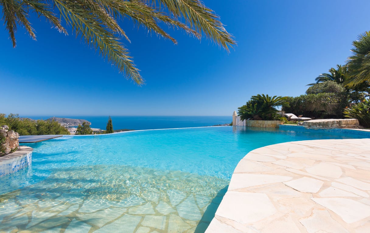 Luxe mediterrane villa met spectaculair zeezicht in Moraira
