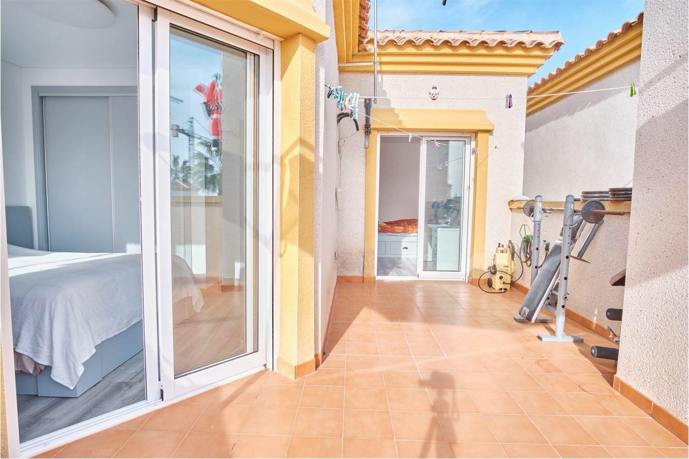 Villa te koop in Los Montesinos