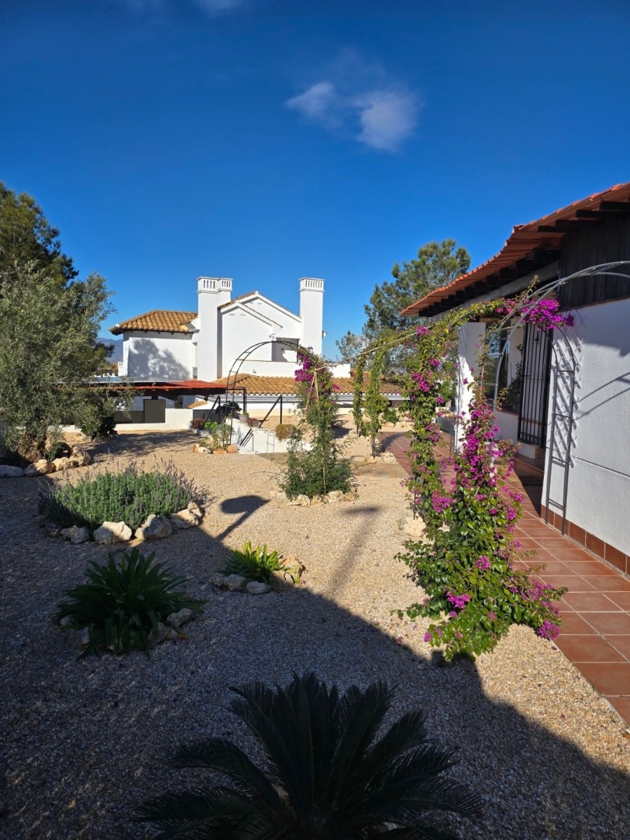 Villa te koop in Fuente Alamo