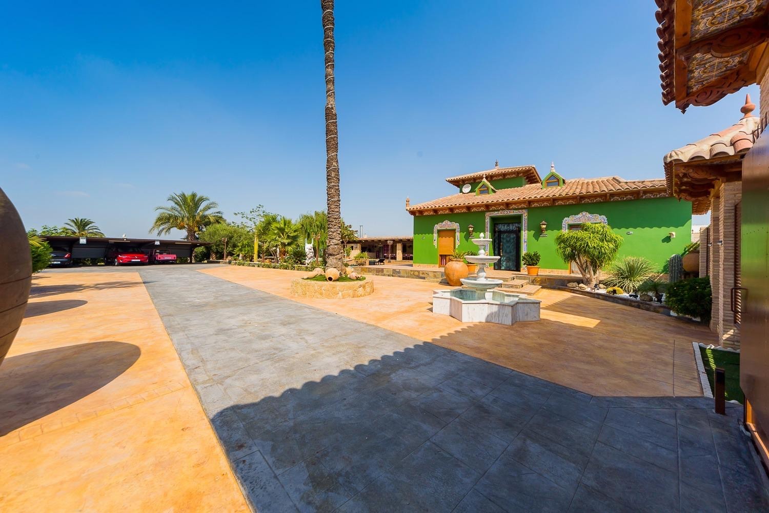 Finca te koop in Almoradí