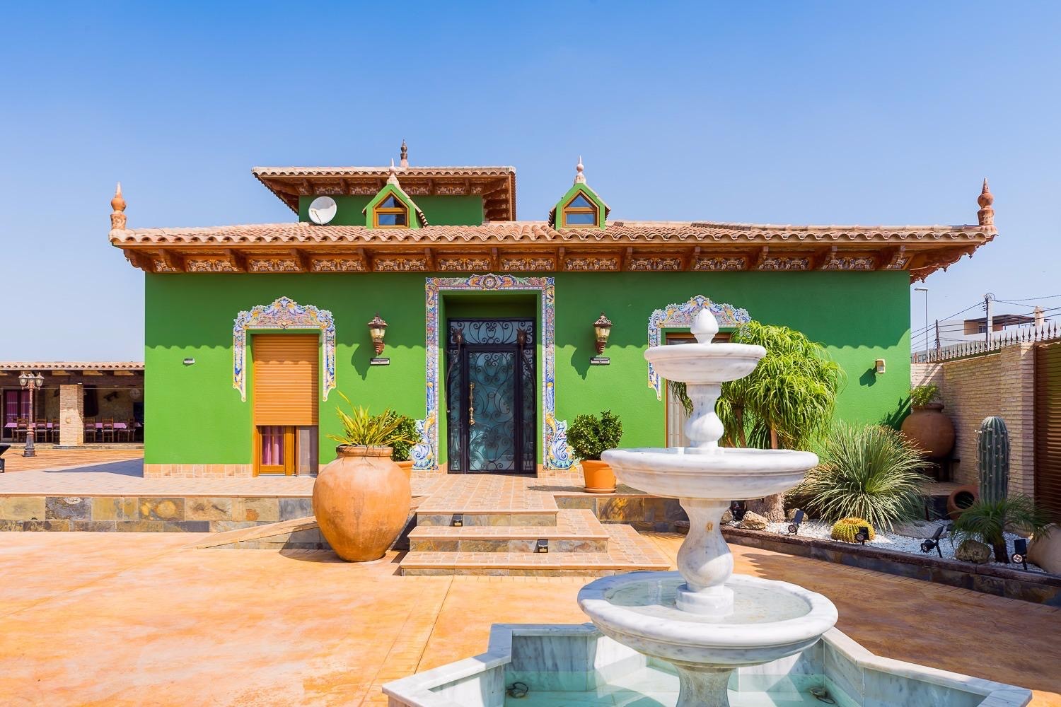 Finca te koop in Almoradí