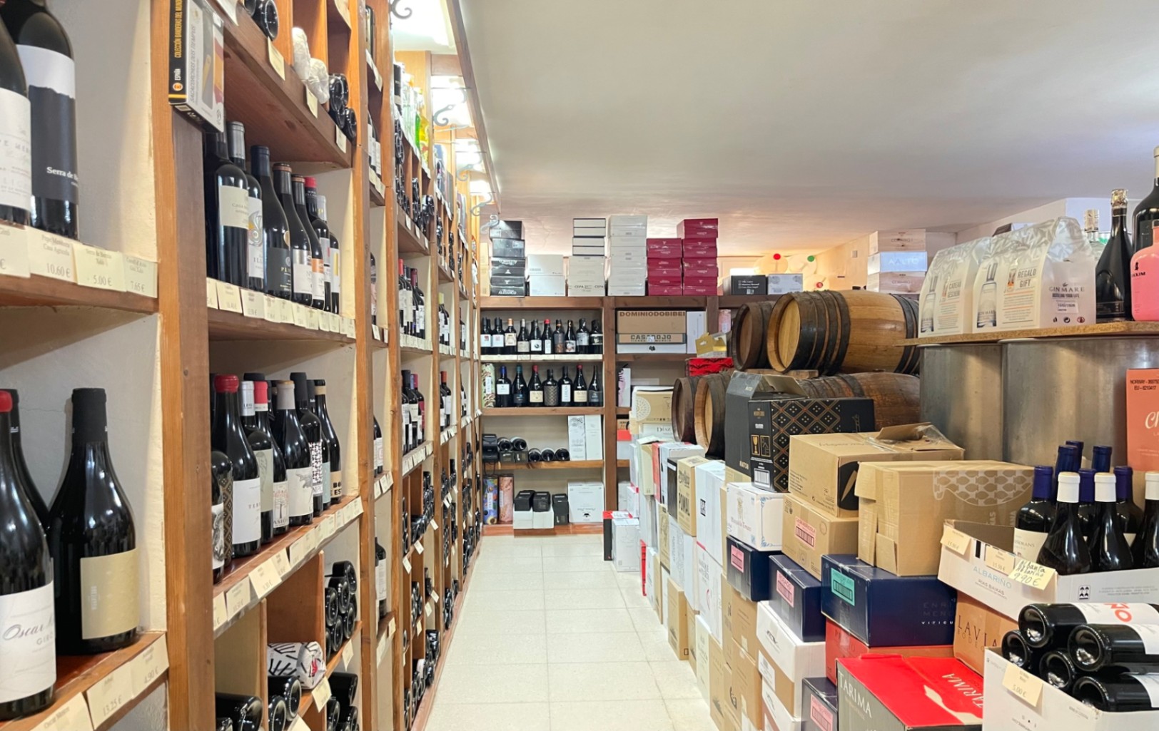 Unieke kans: complete wijnmakerij met 30 jaar reputatie in  — Moraira