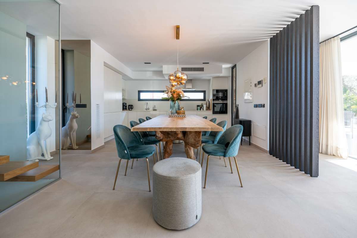 DP-91-676921-10 Exclusieve luxe villa met privé gym en zeezicht in Ses Torres – Ibiza