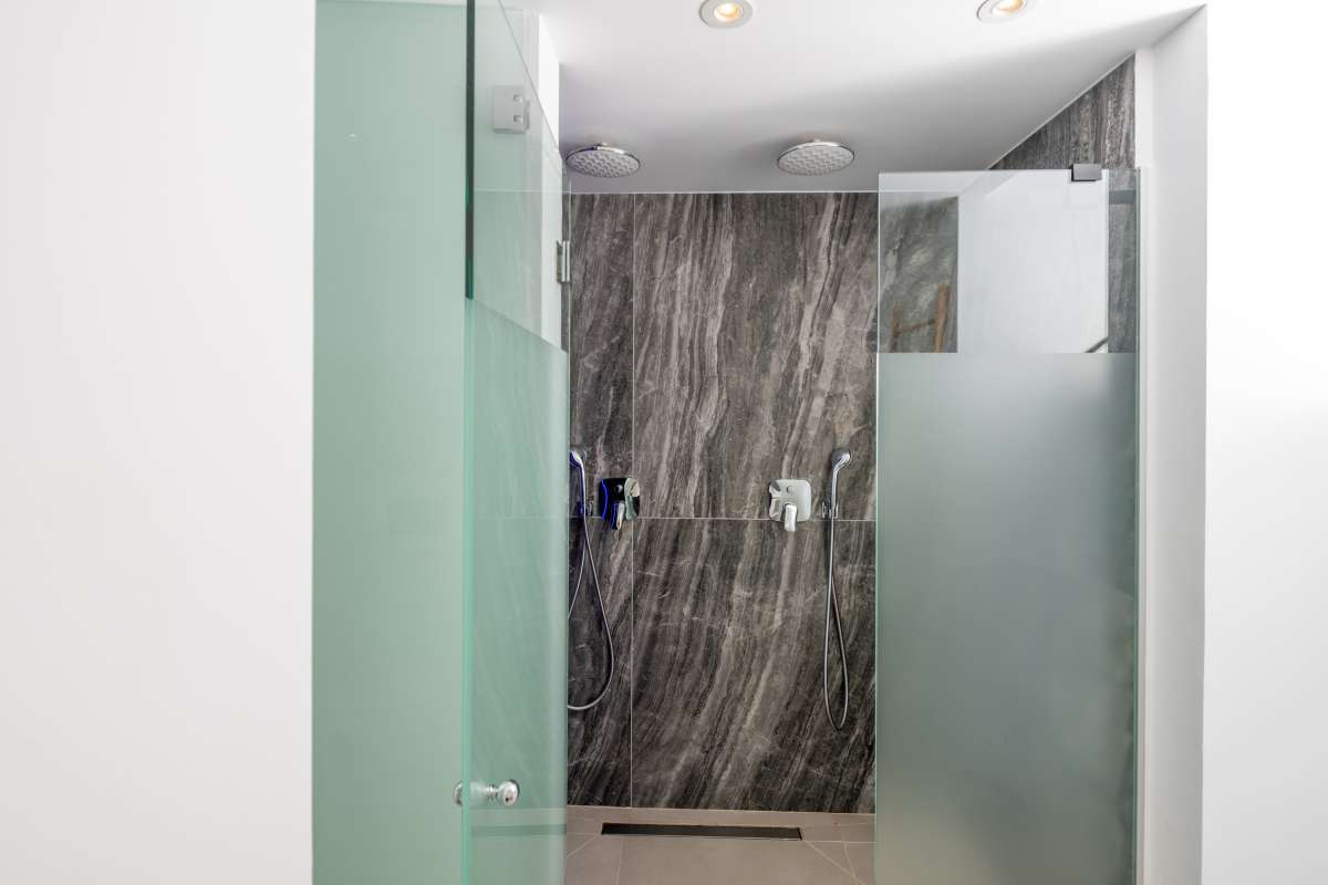 DP-91-676921-18 Exclusieve luxe villa met privé gym en zeezicht in Ses Torres – Ibiza