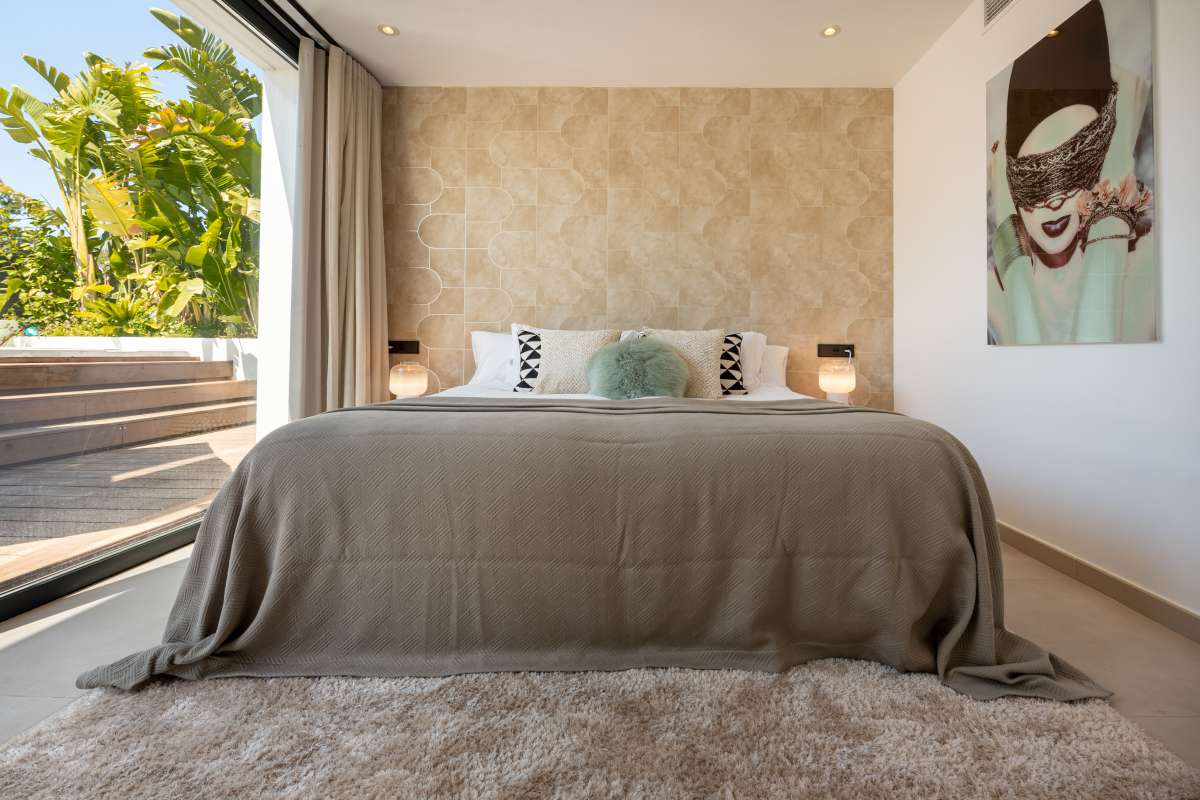 DP-91-676921-21 Exclusieve luxe villa met privé gym en zeezicht in Ses Torres – Ibiza