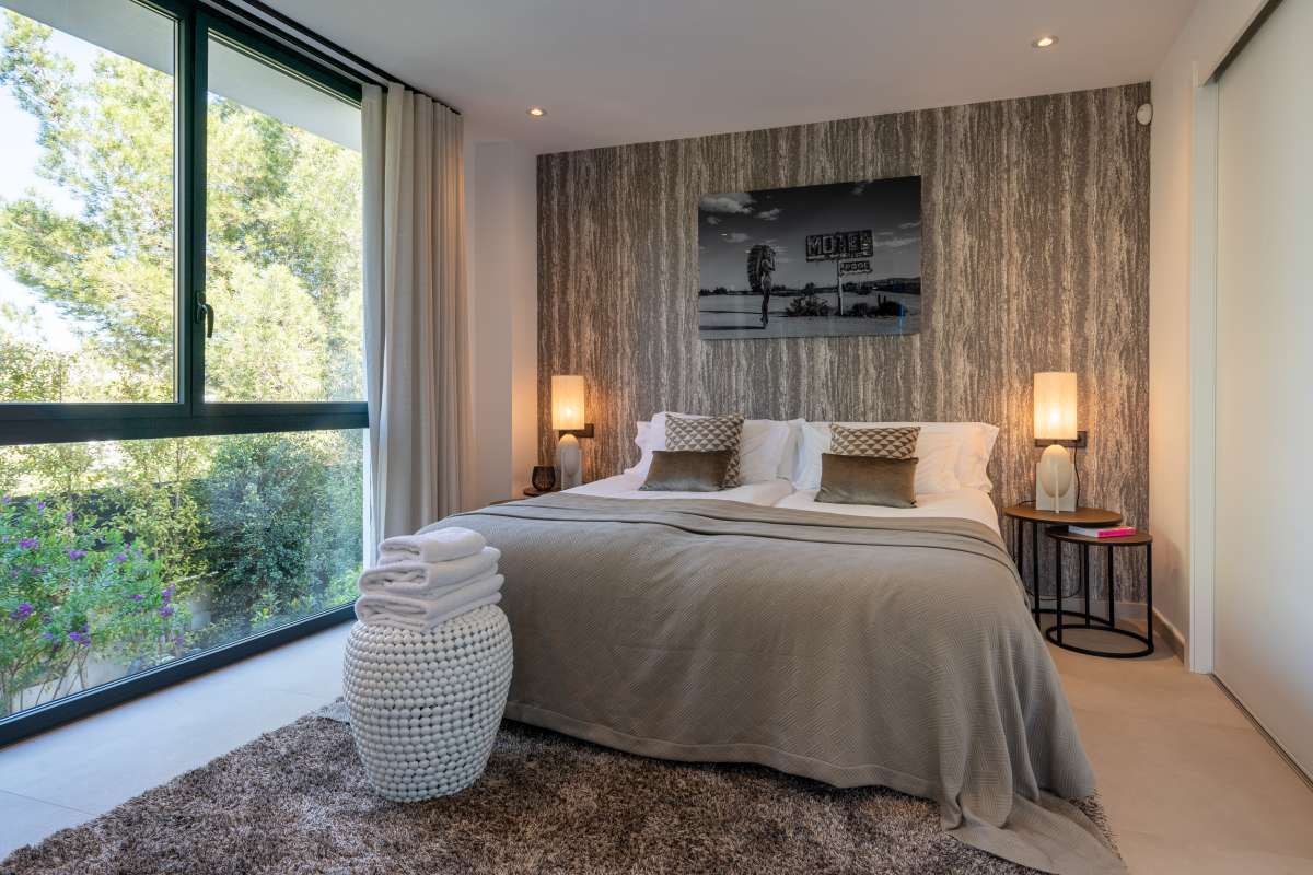 DP-91-676921-24 Exclusieve luxe villa met privé gym en zeezicht in Ses Torres – Ibiza