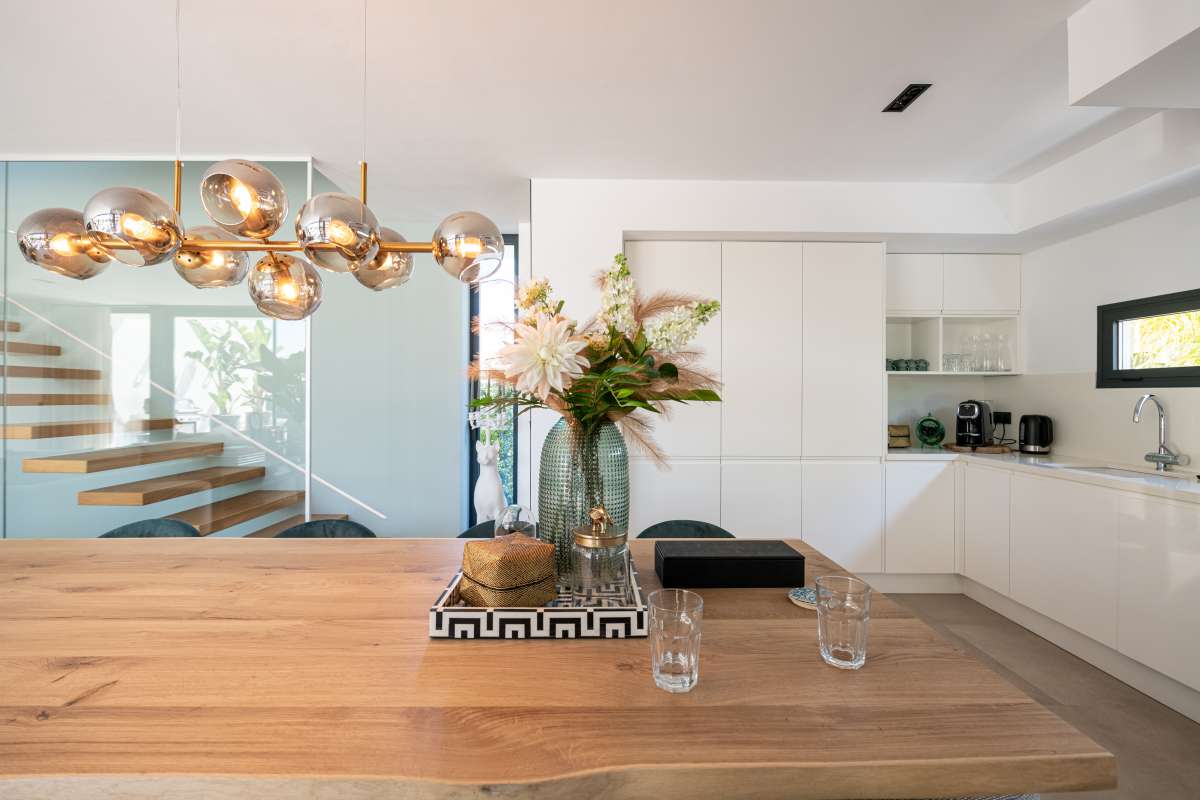 DP-91-676921-8 Exclusieve luxe villa met privé gym en zeezicht in Ses Torres – Ibiza