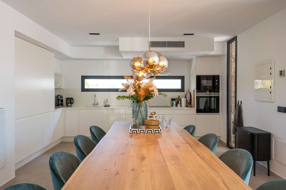 DP-91-676921-9 Exclusieve luxe villa met privé gym en zeezicht in Ses Torres – Ibiza