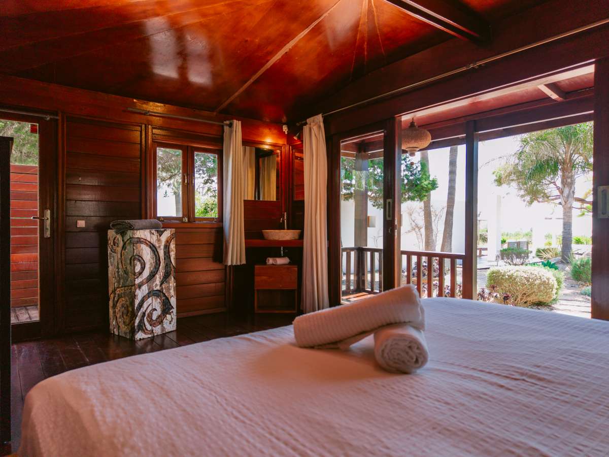 Exclusieve villa met uitzicht op Es Vedra in Cala Carbó – Ibiza