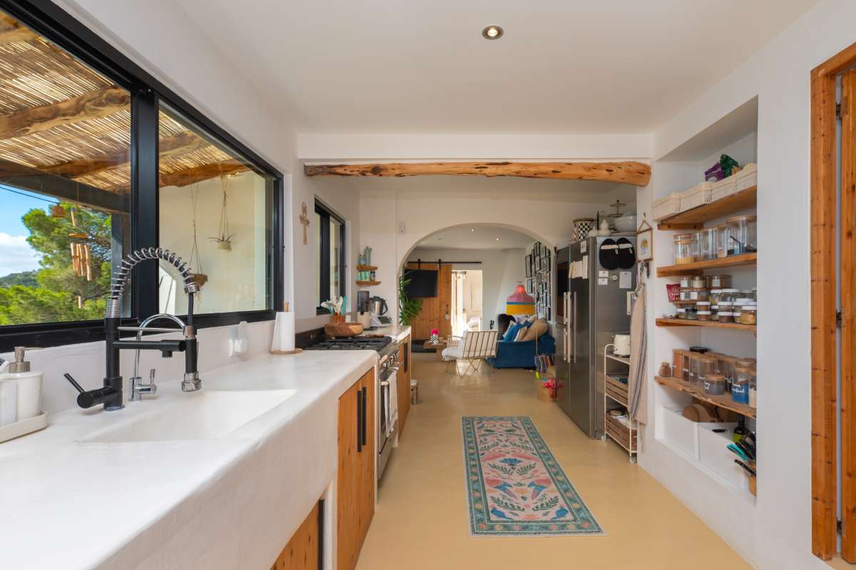 Karaktervolle villa met panoramisch zeezicht in Sant Miquel – Ibiza