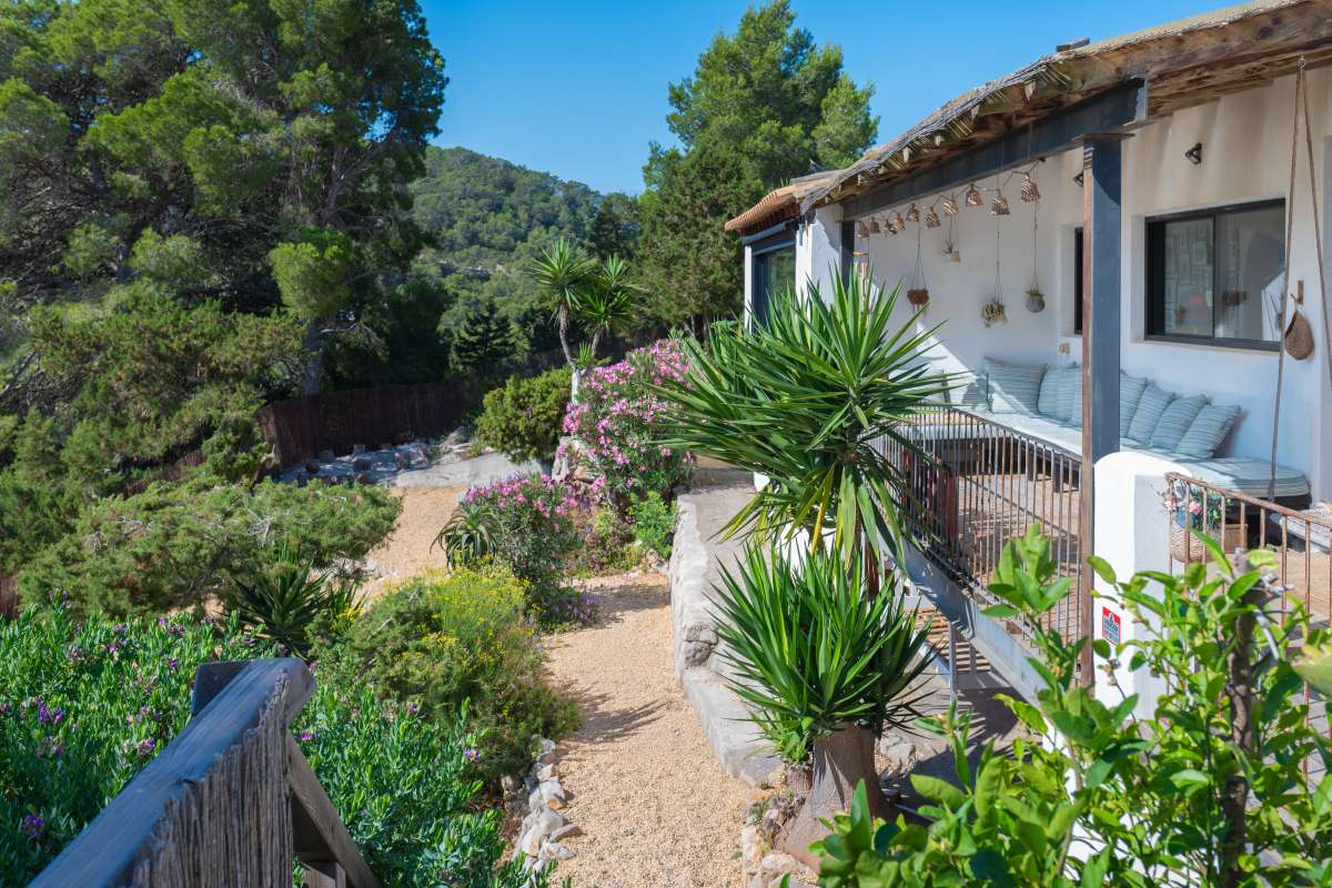 Karaktervolle villa met panoramisch zeezicht in Sant Miquel – Ibiza