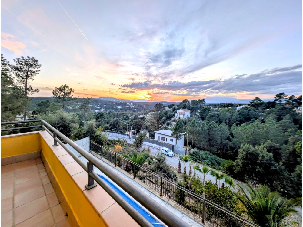 Villa te koop in Vidreres
