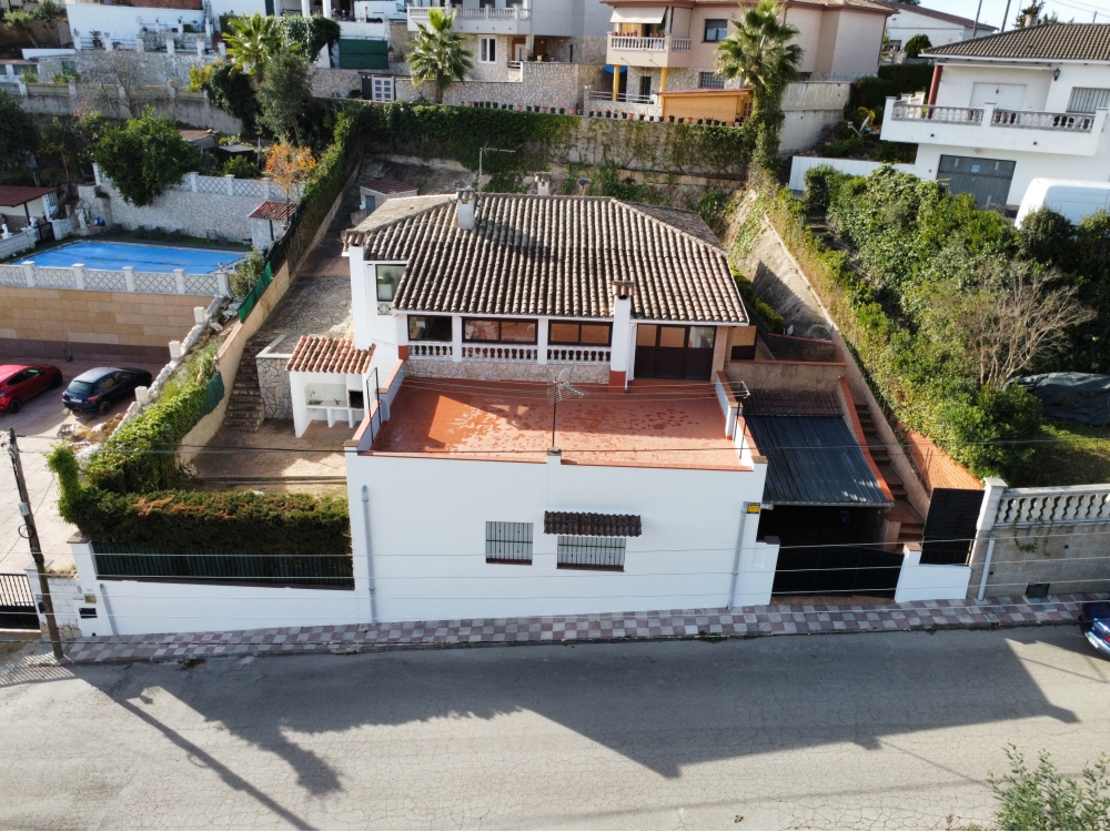 Villa te koop in Vidreres