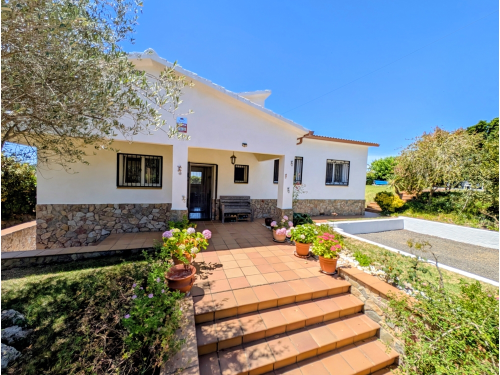 Vrijstaande villa met privé zwembad en zeezicht in Lloret de Mar