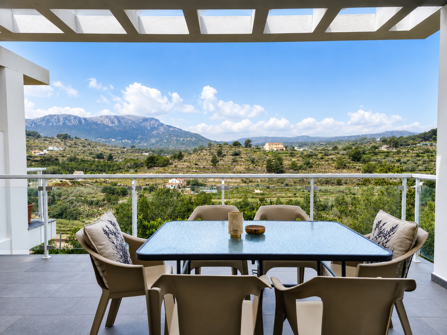Geschakelde woning met gemeenschappelijk zwembad te koop in Calpe
