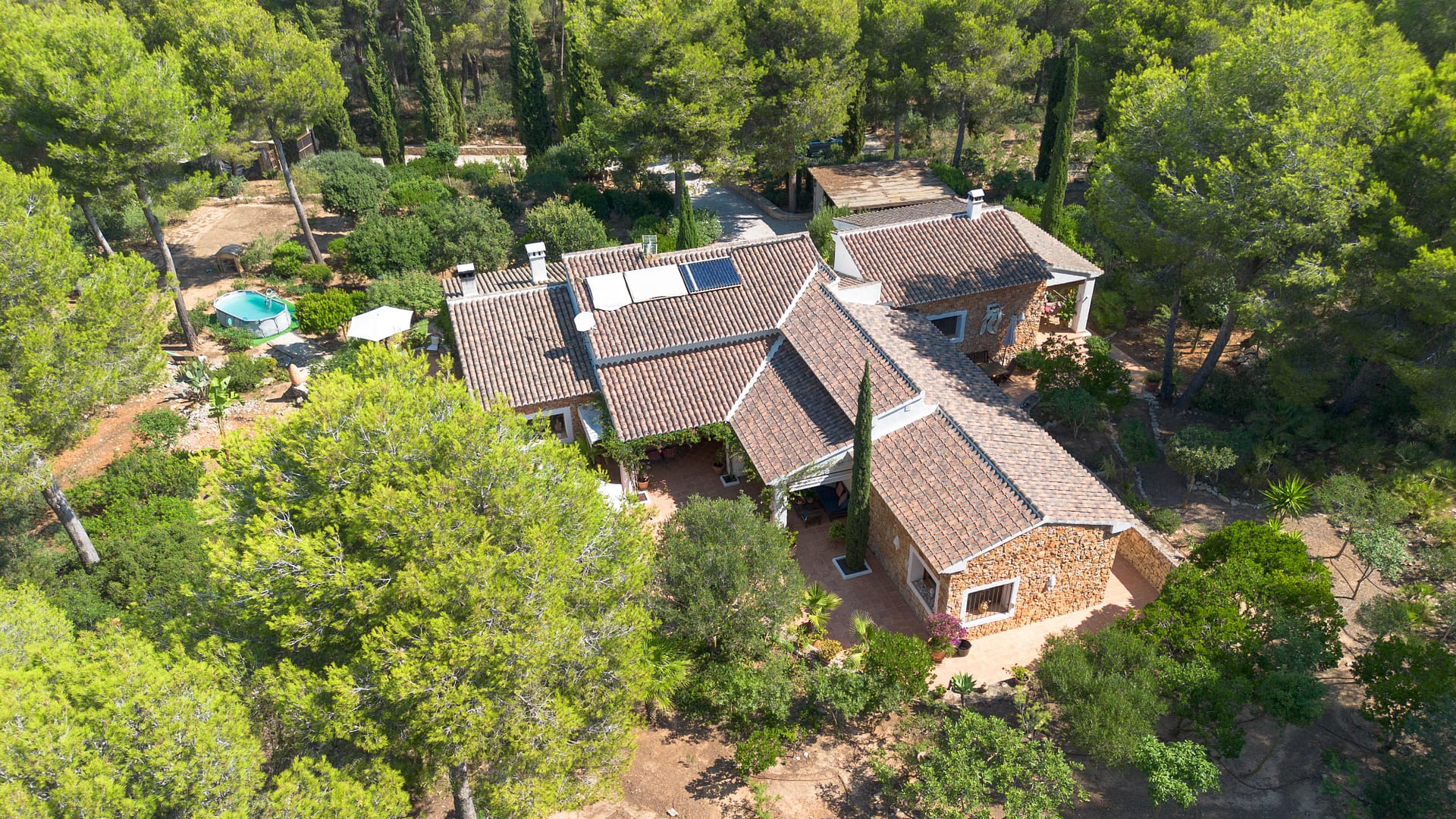 Authentieke mediterrane villa op rustige locatie in Javea