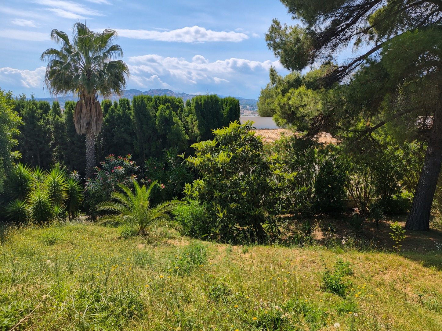 Prachtige gerenoveerde villa met privé zwembad en open zicht in Moraira