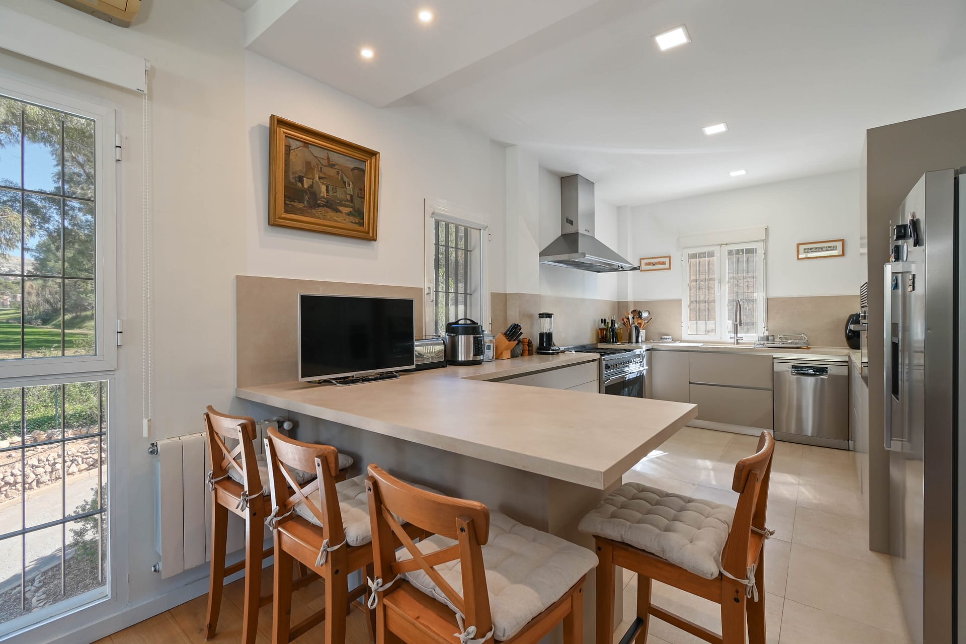 DP-70-TAALT2785-7 Gerenoveerde luxe villa aan de golfbaan in Altea