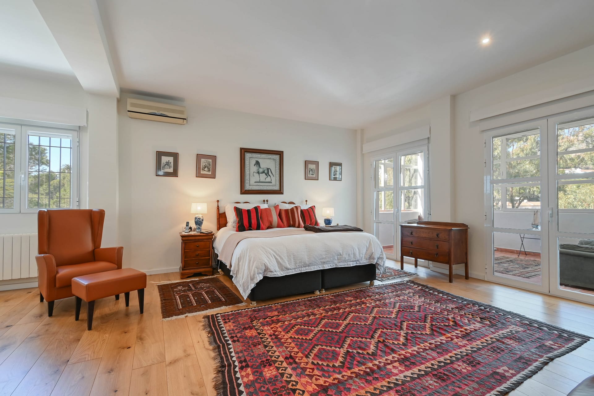 DP-70-TAALT2785-11 Gerenoveerde luxe villa aan de golfbaan in Altea