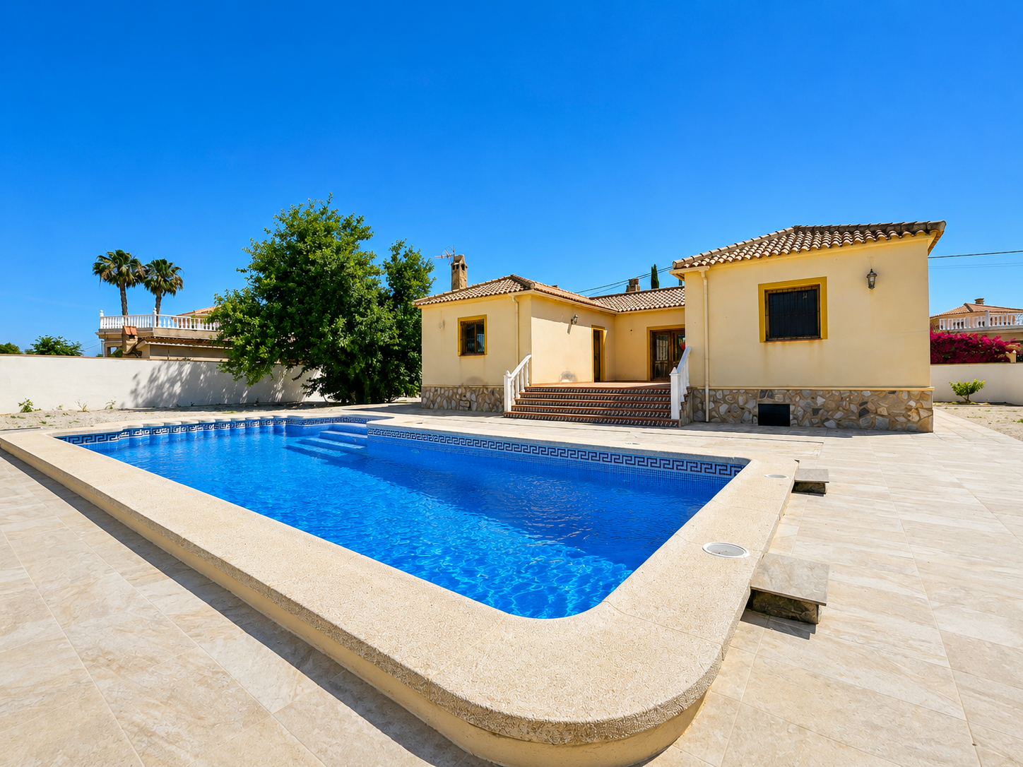 Villa te koop in Catral