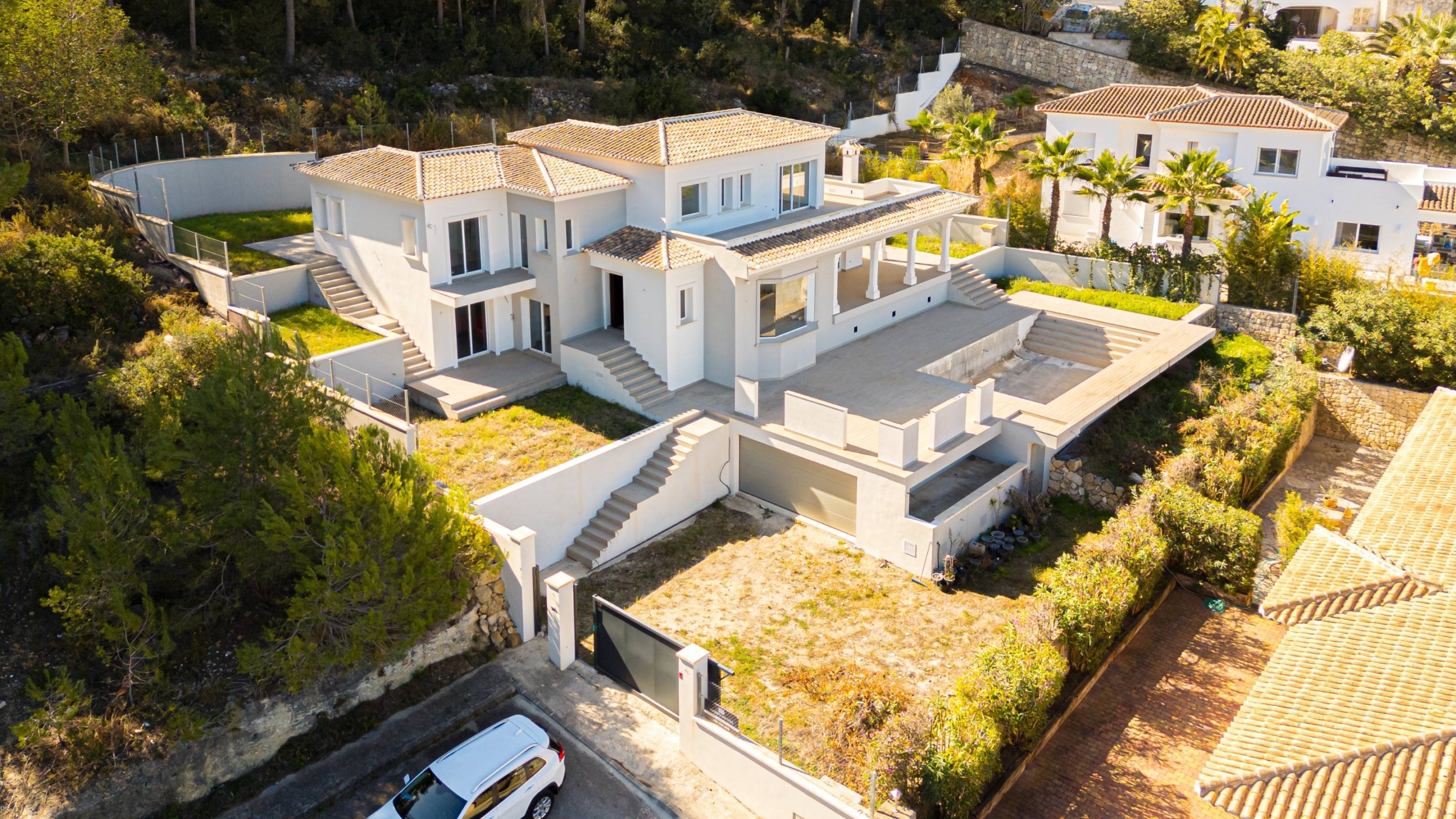 Nieuwbouw villa met prachtig uitzicht in Javea