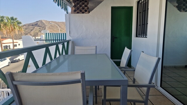 Zonnig appartement met zeezicht te koop in Patalavaca – Gran Canaria