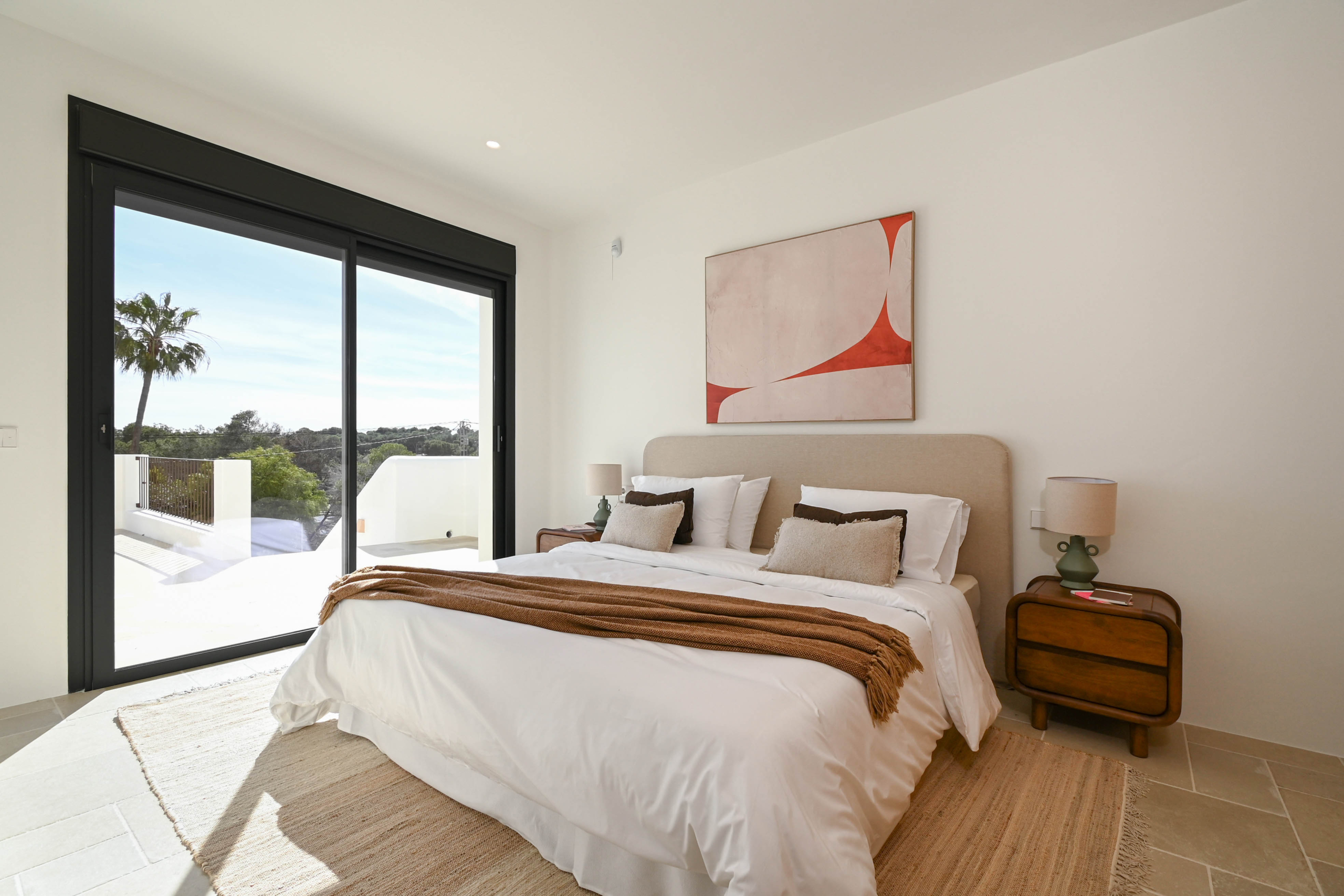 Instapklare luxe nieuwbouw villa met zeezicht in Moraira