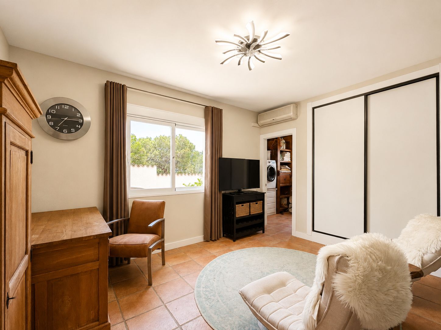 Instapklare villa met zeezicht en bergpanorama in Altea