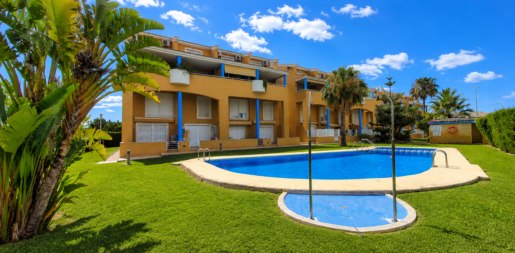 Duplex appartement op 300 meter van het strand in Javea