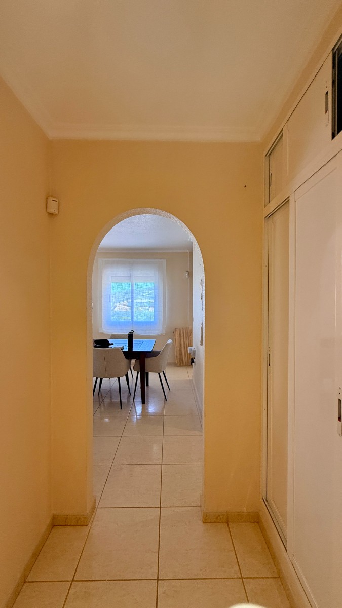 Royale villa met gastenverblijf en zwembad in Hondón de las Nieves
