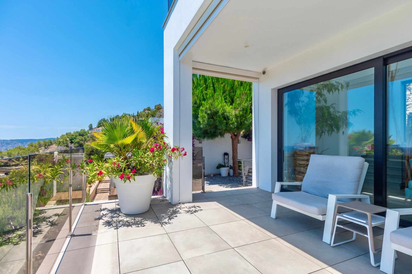 Moderne villa met schitterend zeezicht in Benissa