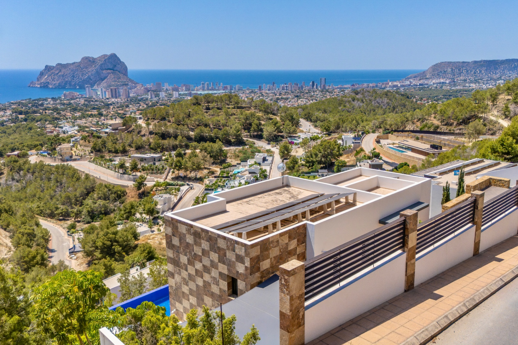 Moderne villa met schitterend zeezicht in Benissa
