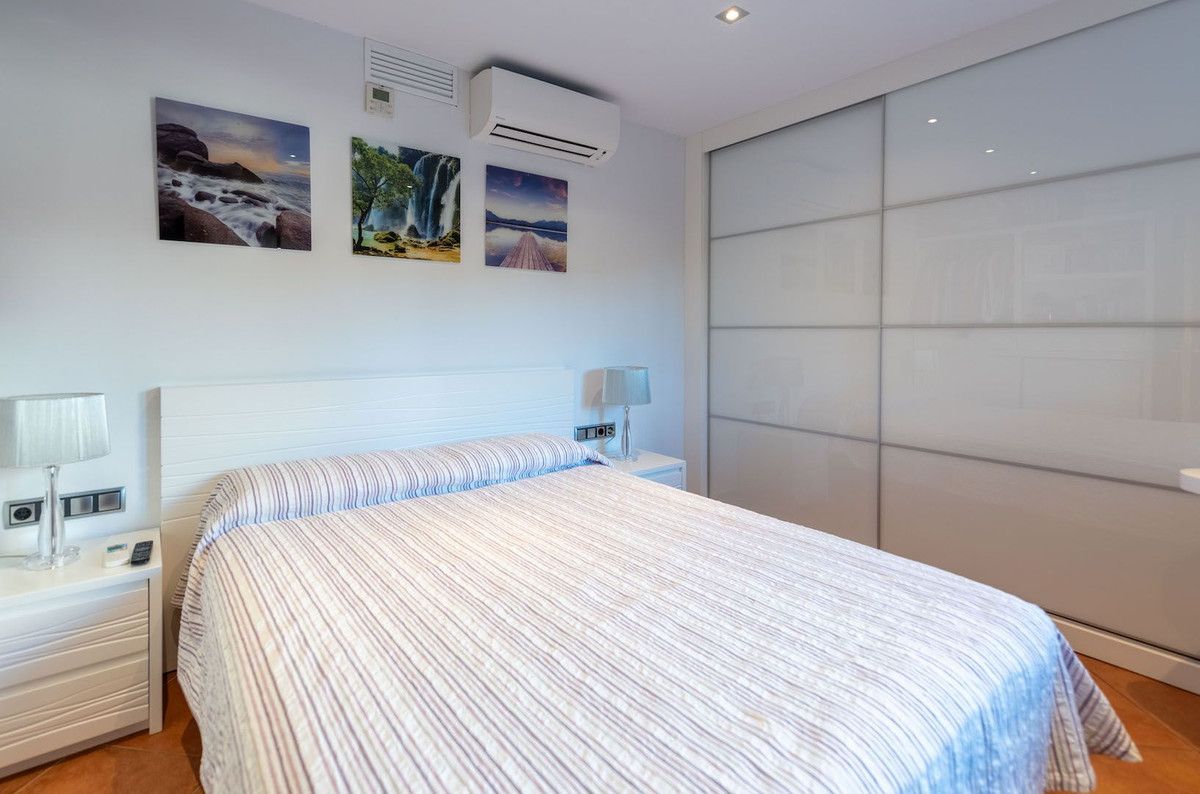 DP-07-R4965418-19 Volledig gerenoveerde exclusieve villa te koop in Calpe
